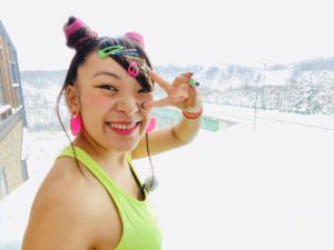 フワちゃん、頭いい、英語、中国語