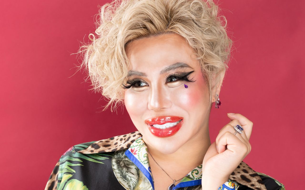 アレン様は何者？生い立ちや本名、収入源は？待ち受けにすると運気UP？